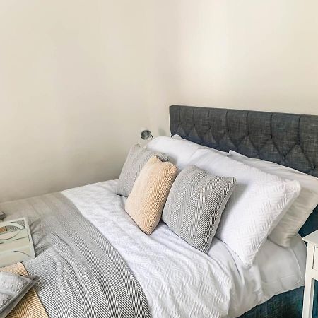 The Rosebery Retreat By The Castle 1-Bed Apartment Inverness Zewnętrze zdjęcie
