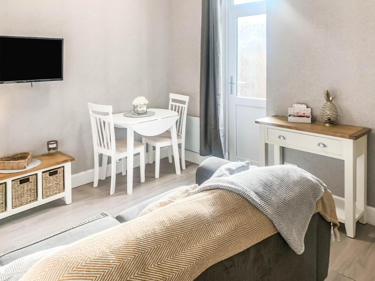 The Rosebery Retreat By The Castle 1-Bed Apartment Inverness Zewnętrze zdjęcie