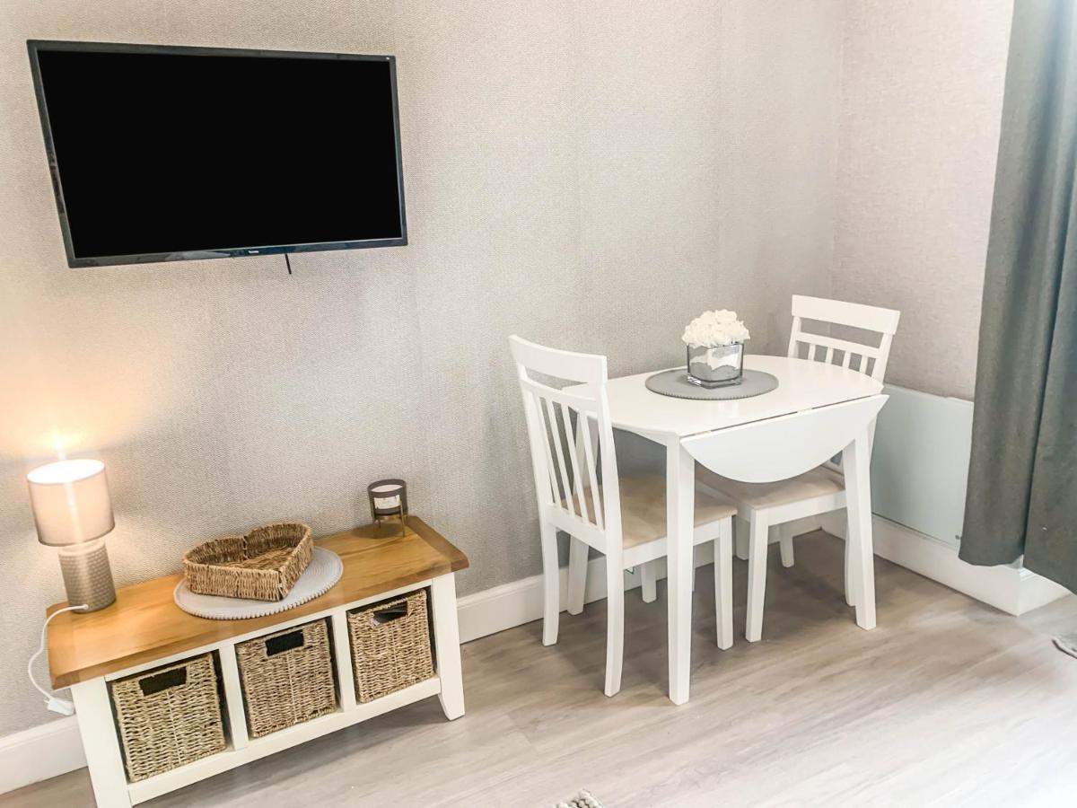 The Rosebery Retreat By The Castle 1-Bed Apartment Inverness Zewnętrze zdjęcie